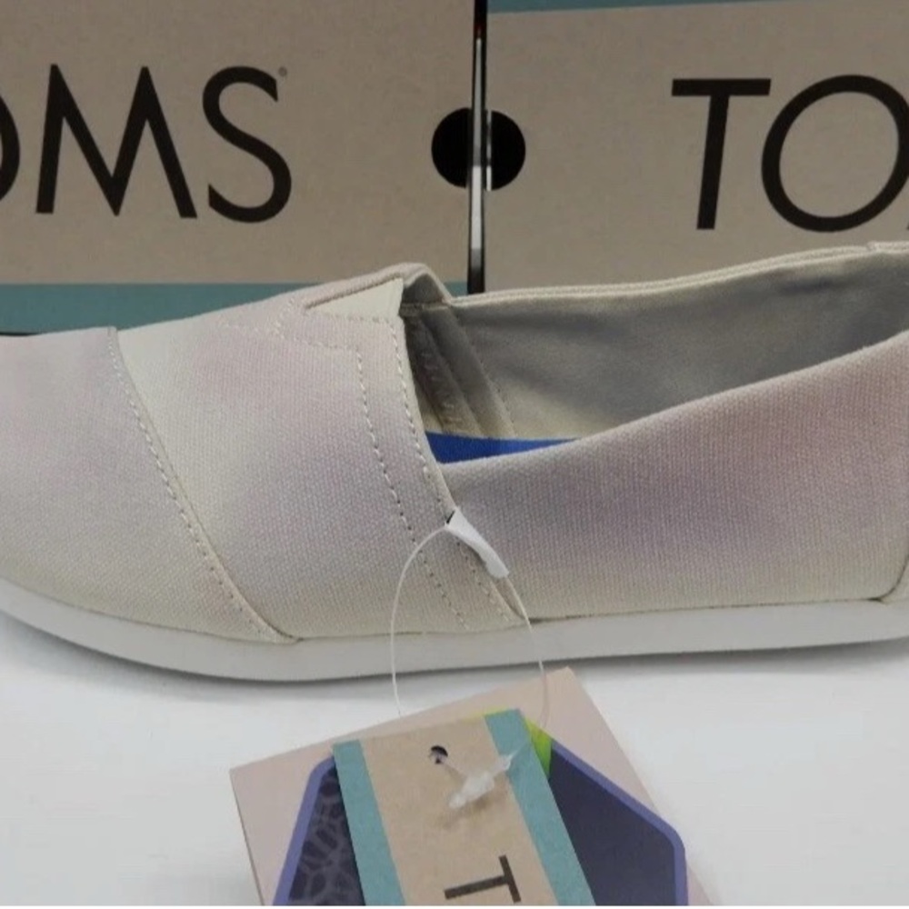 TOMS Women's Light Orchid Color Changing Tie Dye Twill Canvas Flats